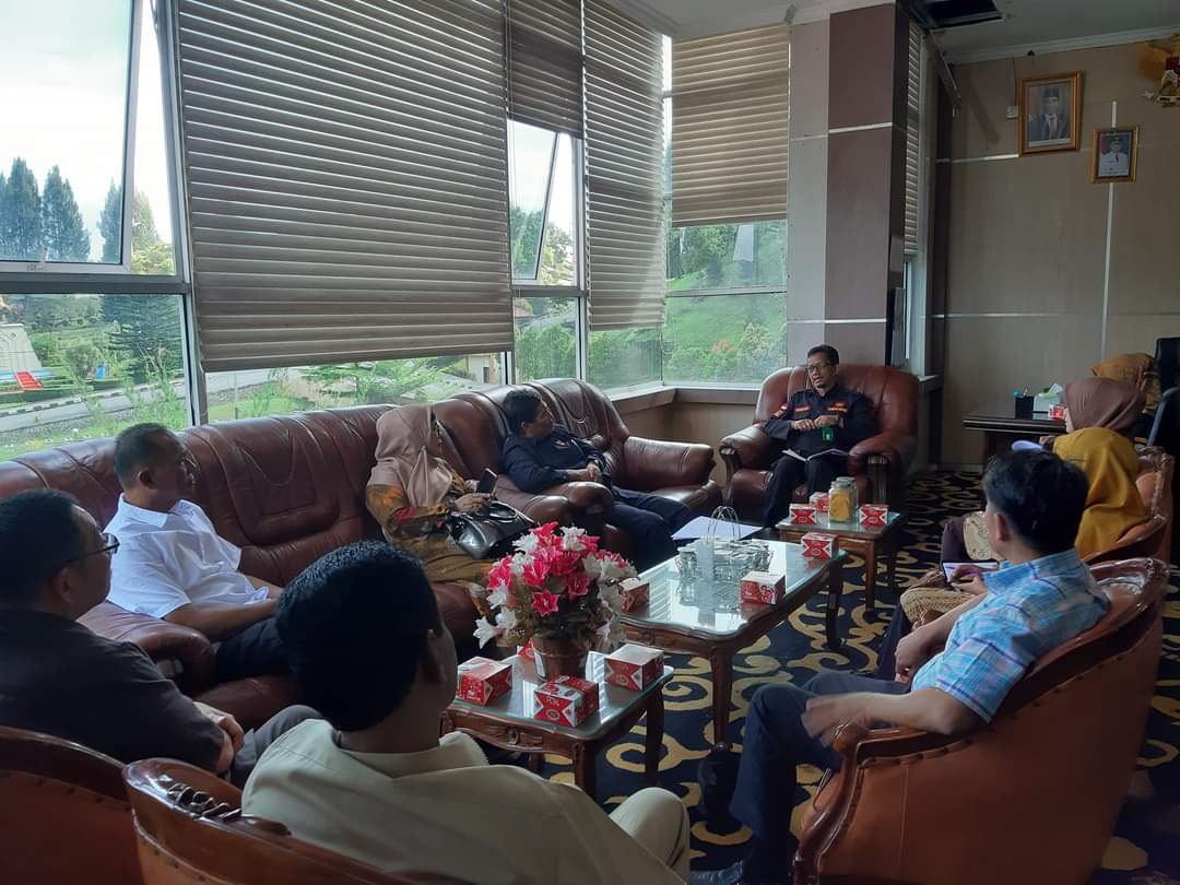 Kunjungan Komisi 1 DPRD Kota Padang ke DPMPTSPNAKER Kab. Solok