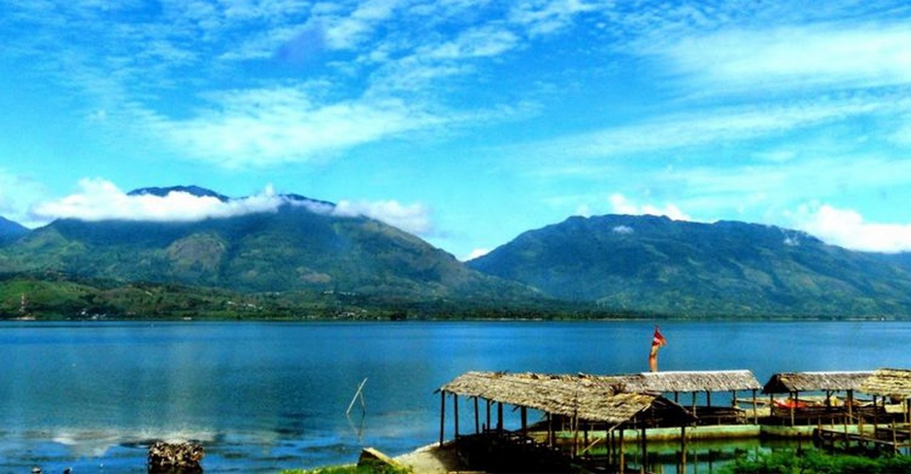 Danau-Singkarak-750x390