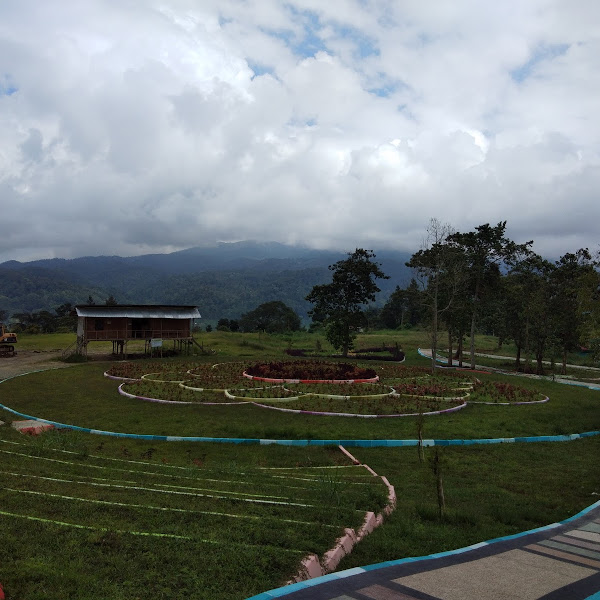 hutan_kota_wisata1