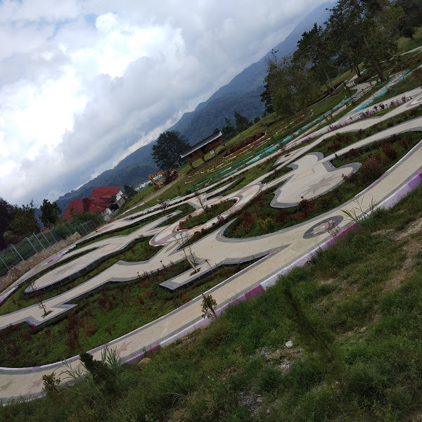hutan_kota_wisata3