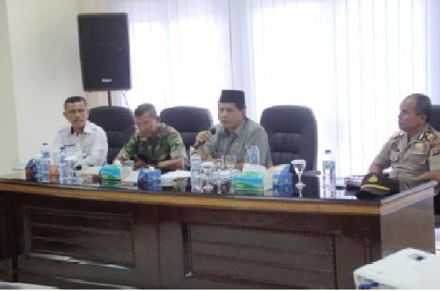 WAKIL BUPATI SOLOK GALAKKAN GOTONG ROYONG (BBGRM) 